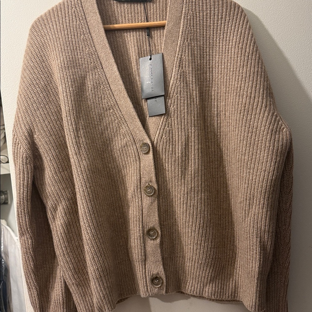 NEW with tags Jenni Kayne cropped cashmere cocoon cardigan - Picture 3 of 6